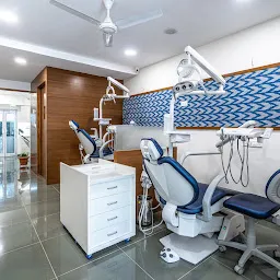 Clove Dental Clinic - Top Dentist in Prahlad Nagar for RCT, Aligners, Braces, Implants, & More