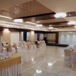 Clover Banquet Hall - The Clover Restaurant, Chinchwad