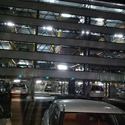 CMC Staff Parking