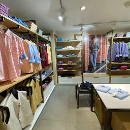 COLOR PLUS Exclusive Store, Udaipur