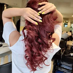 Colour Lounge Lawrence Rd Luxe Salon Best Salon In Amritsar Hair Skin Makeup Nails Clinic Laser Dental
