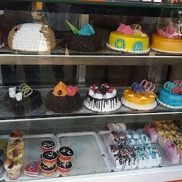 Cool Ice cream & Bakery- Best Cake Shop in Varanasi