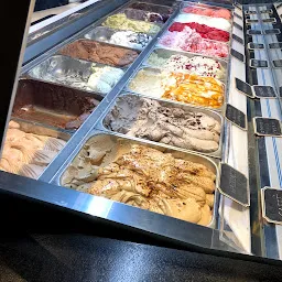 Coppetto Artisan Gelato, Chowpatty