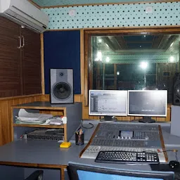 COSMA Recording Studio & Music Production Classes