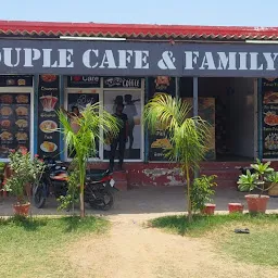 Couple cafe & family restaurant