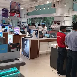 Croma - Aundh