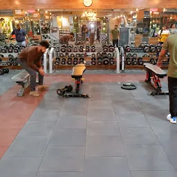 Curl Fitness Gym