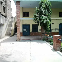 D.A.V. Senior Secondary School
