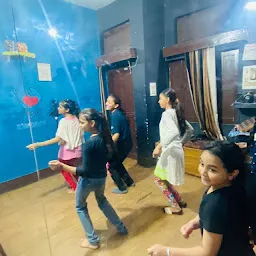 D Matrix dance studio