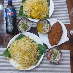 Dada BouDi Restaurant Kalighat