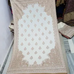 DADA FABRIC - Woolen Shawl Manufacturer, Stole Manufacturer, Lohi Manufacturer, Wholesaler, Supplier, Exporter, Womens & Mens