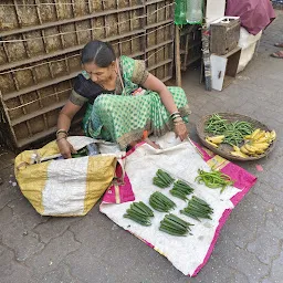 Dadar Fruit And Vegetable Market