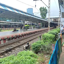 Dadar Western Railway Station