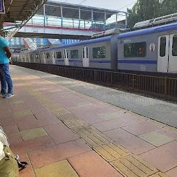 Dadar Western Railway Station