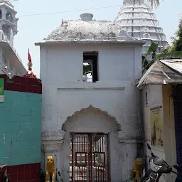 Dadhi Bamana Temple