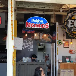 Dahiya Momo's