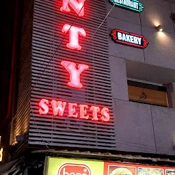 Dainty Sweets Corner