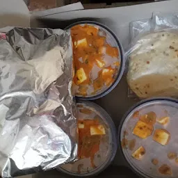 Daksha's kitchen- homemade tiffin and catering