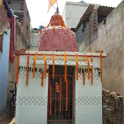 Dakshin Mukhi Hanuman Mandir( Munna Thekedar)