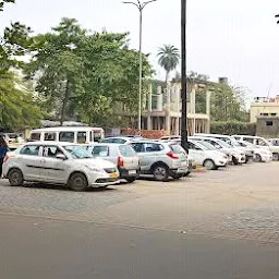 Dakshineswar Temple Complex Car Parking 2