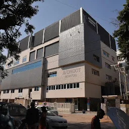 Dalal Dr Yashesh - Srushtil hospital, Vadodara