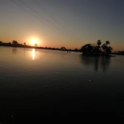 Dalsagar Lake Square