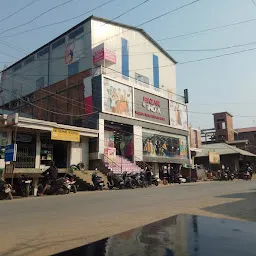 Damkam Bazaar, New Lamka