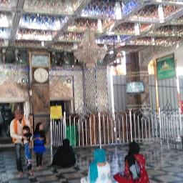Dargah Bazaar