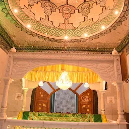 Dargah Hazrat Husen Shah Baba Rh and madina masjid