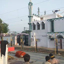 Dargah Va Masjid Khamman Peer Baba, Charbagh