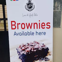 Dark Divine Brownie Stall