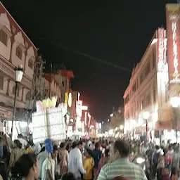 Dashaswamedh Market