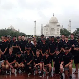 Day Tour Guide - Taj Mahal Agra