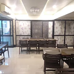 Deccan Dhaba Veg Non Veg Restaurant