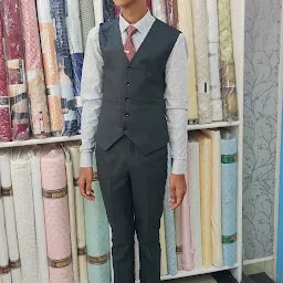 Deepak Suit Wala