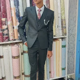 Deepak Suit Wala