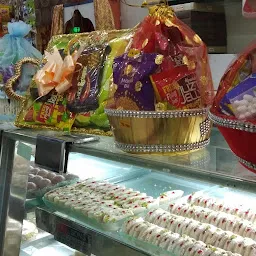 Deepanshi Sweets & Bakers