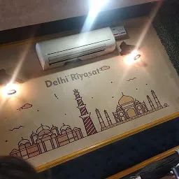 Delhi Riyast modern