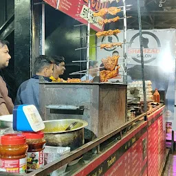 Delhi spice roll hut