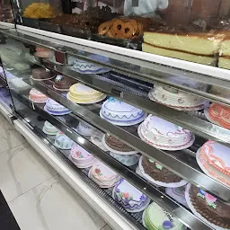 Delhi Sweets and Bakery Karur