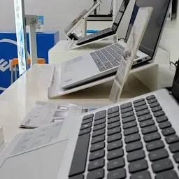 Dell Exclusive Store - Jhabua