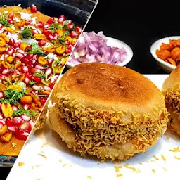 Devnarayan Vada Pav Center