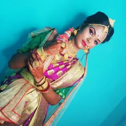 Makeup artist deya Bhattacharjya