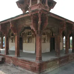 Dhakri Ka Mahal