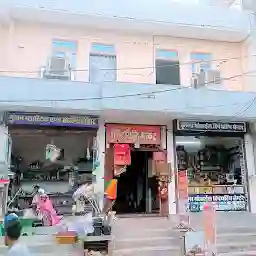Dhawans Market