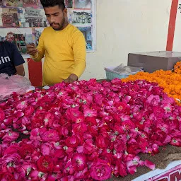 Dhuria Flowers And Decorators