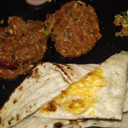 Di Table 9 Family Restaurant | KT Road, Tirupati