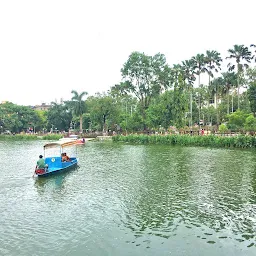 Dighalipukhuri Park