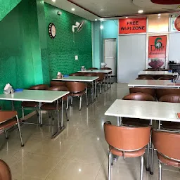 Dilli 6 Restaurant