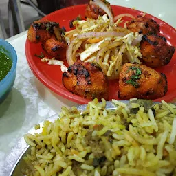 Dilli Darbar Family Restaurant